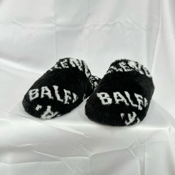 Balenciaga Logo Print Faux Fur Shearing Slippers
